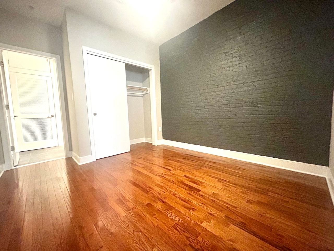 21 South Calvert Street - Photo 3 of 6