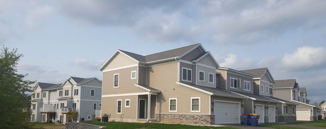 9915 Dailey Dr - Photo 3 of 30