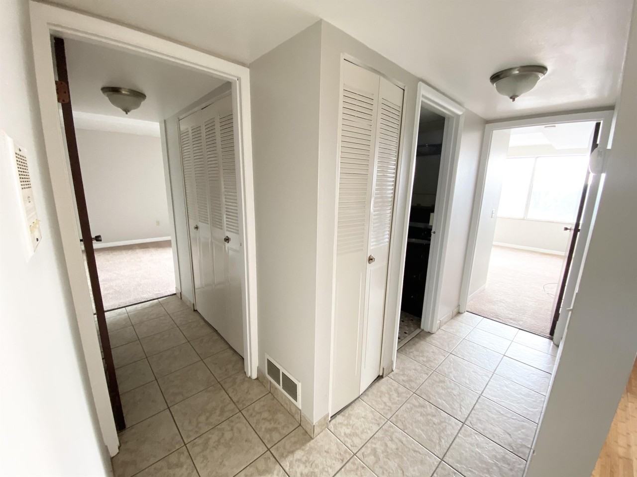 500 HOODRIDGE DRIVEAPT 406 #406 - Photo 7 of 16