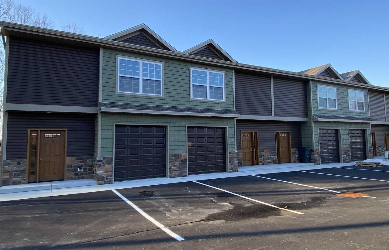 4536 Elizabeth Ln #6 - Photo 2 of 2