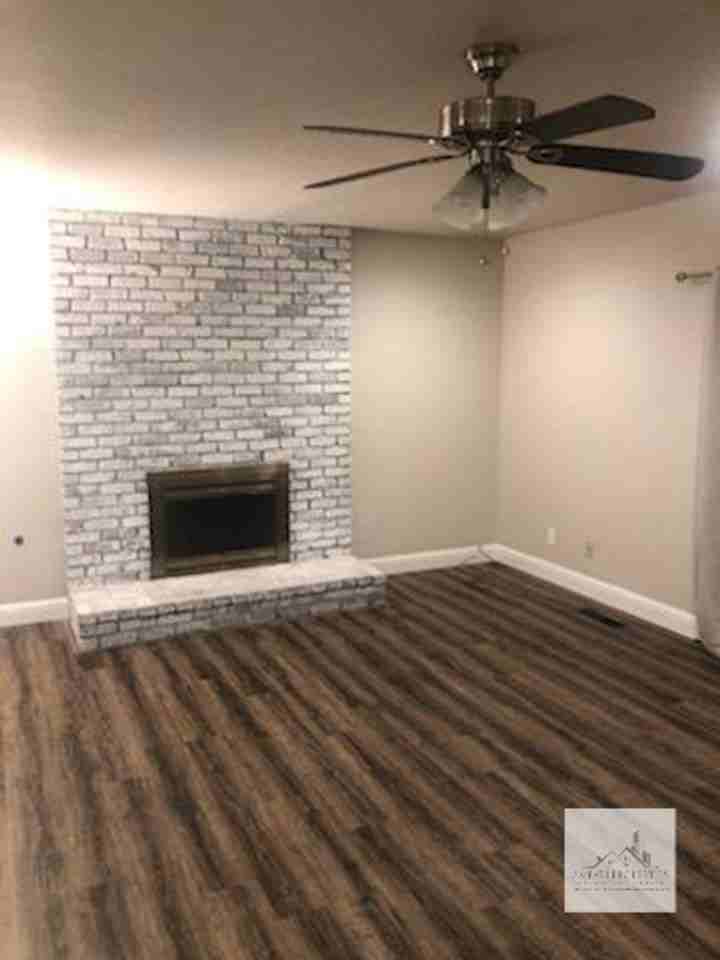 6630 N Chance Ave - Photo 3 of 8