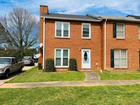 675 Redland Dr - Photo 1 of 1