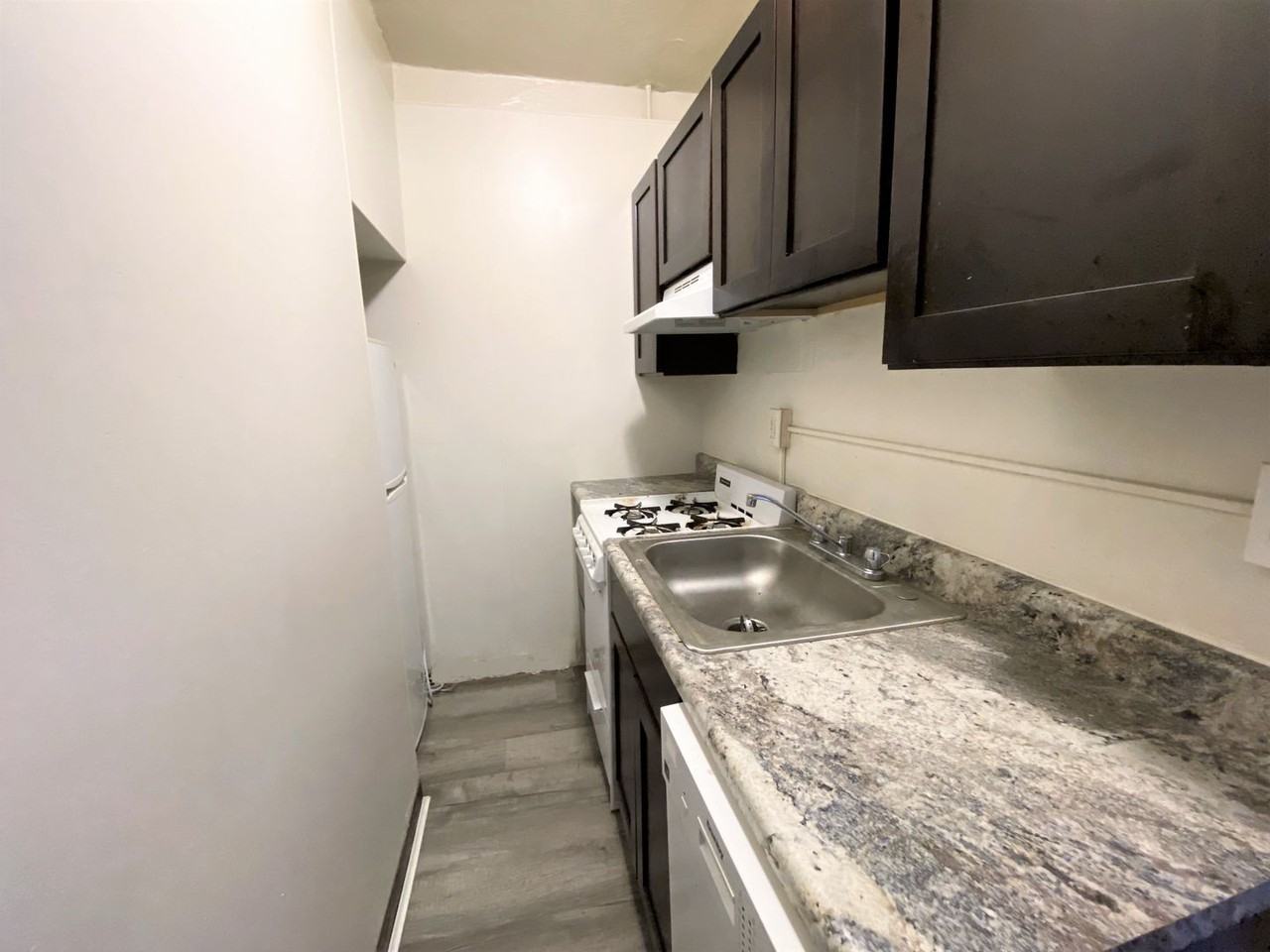 Squirrel Hill - Photo 2 of 14