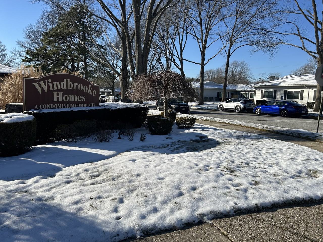 181 Feller Dr - Photo 2 of 18