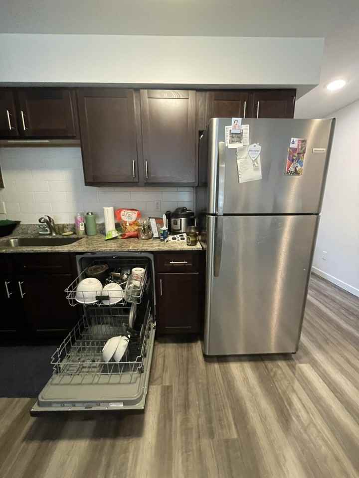523 N Lincoln St - Photo 3 of 17