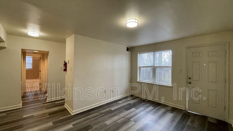 313 2nd Avenue #104 - Photo 5 of 6