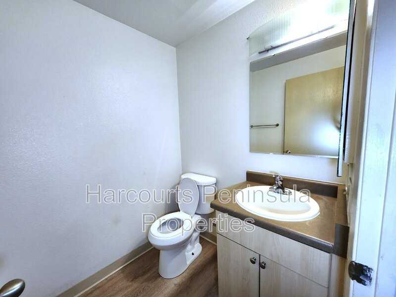 45 Ne Torval Canyon Rd #6 - Photo 4 of 27