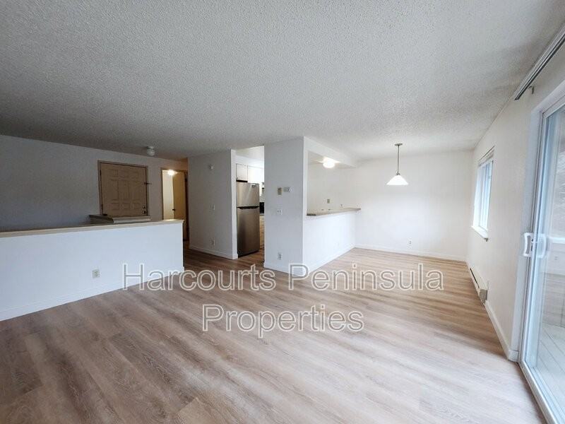 45 Ne Torval Canyon Rd #6 - Photo 6 of 27