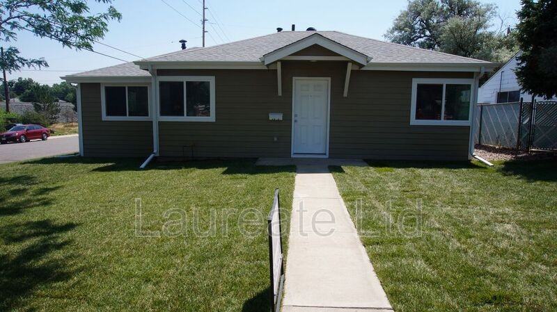 1800 S Cook St - Photo 2 of 21