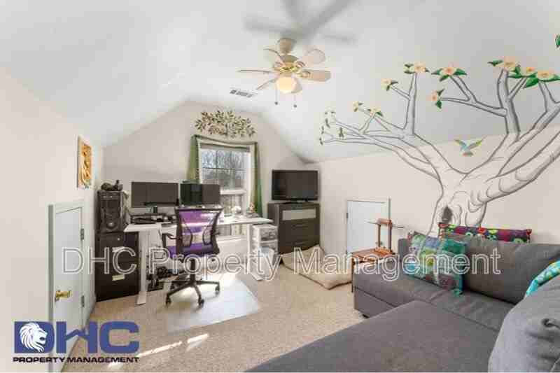 3412 Kensington Parc Cir - Photo 3 of 10