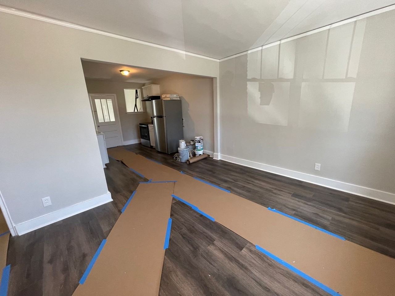 937/939Woodlawn - Photo 3 of 7