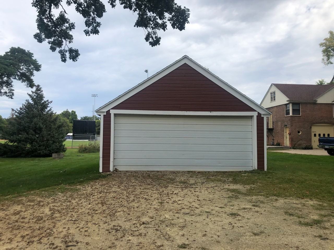 519 East Center Street - Photo 2 of 12