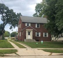 featured image of 519 E Center St
