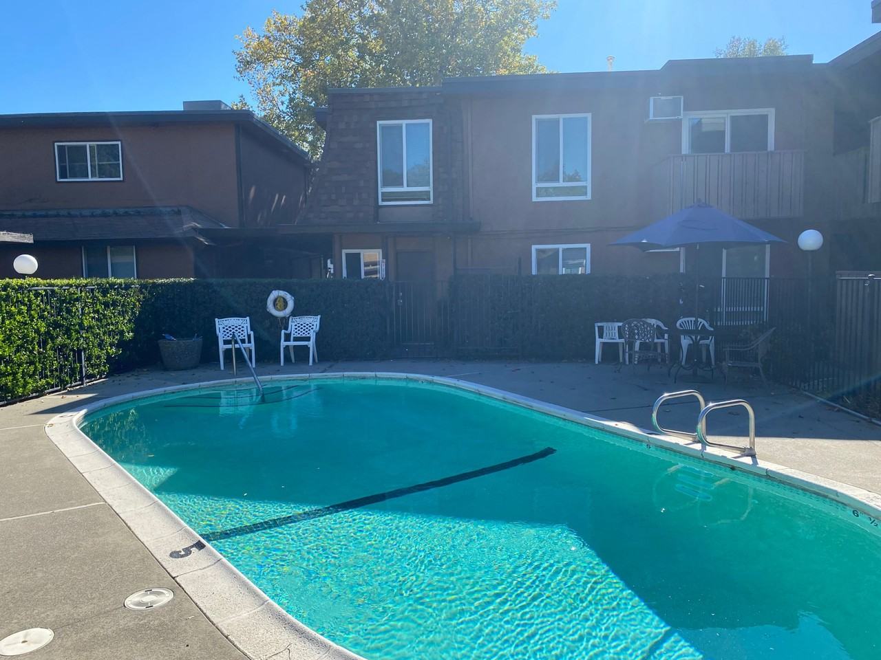 Oak Creek Apartments - Photo 7 of 11