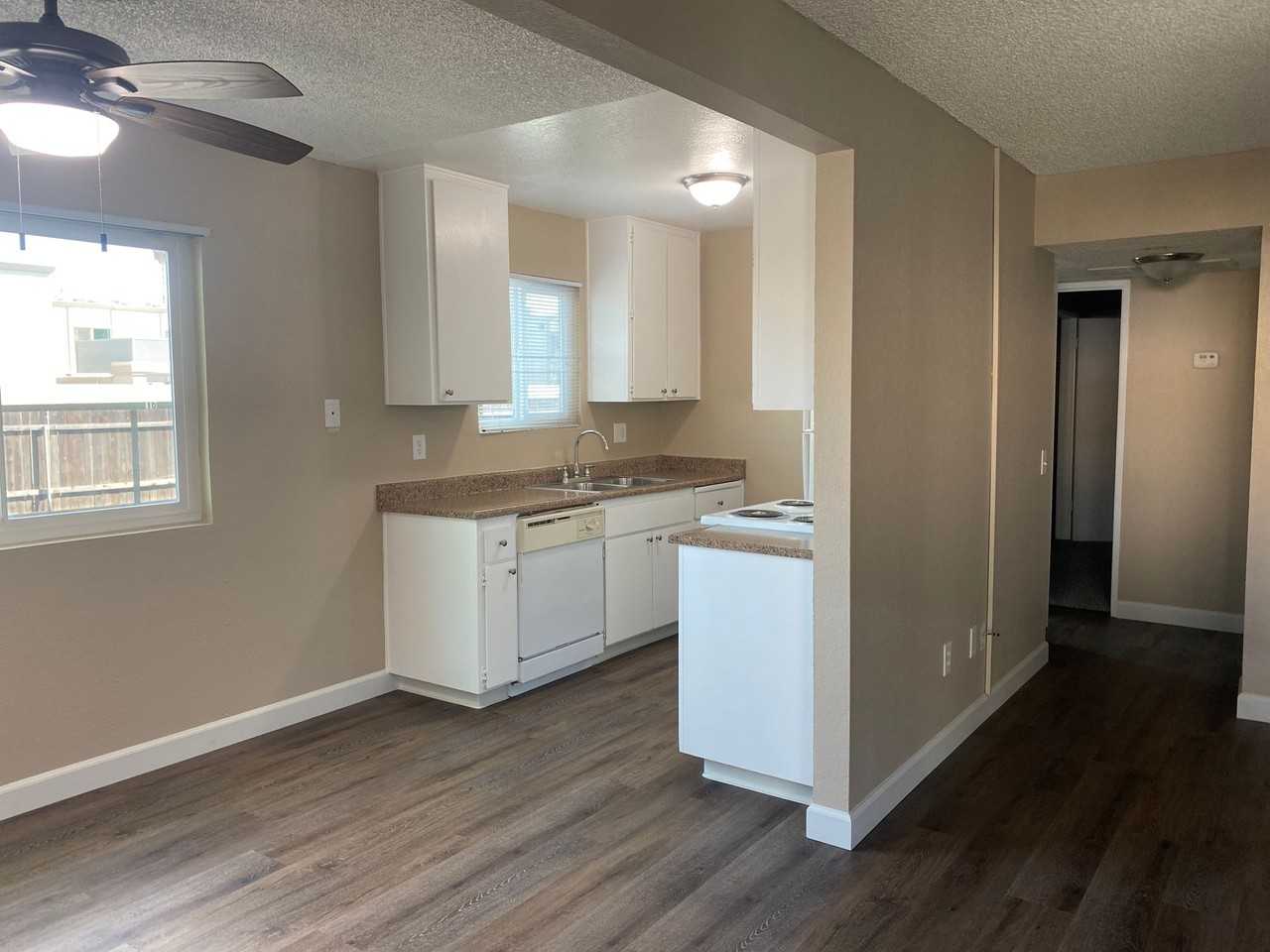 Sutter Oaks small gated community - Photo 2 of 21