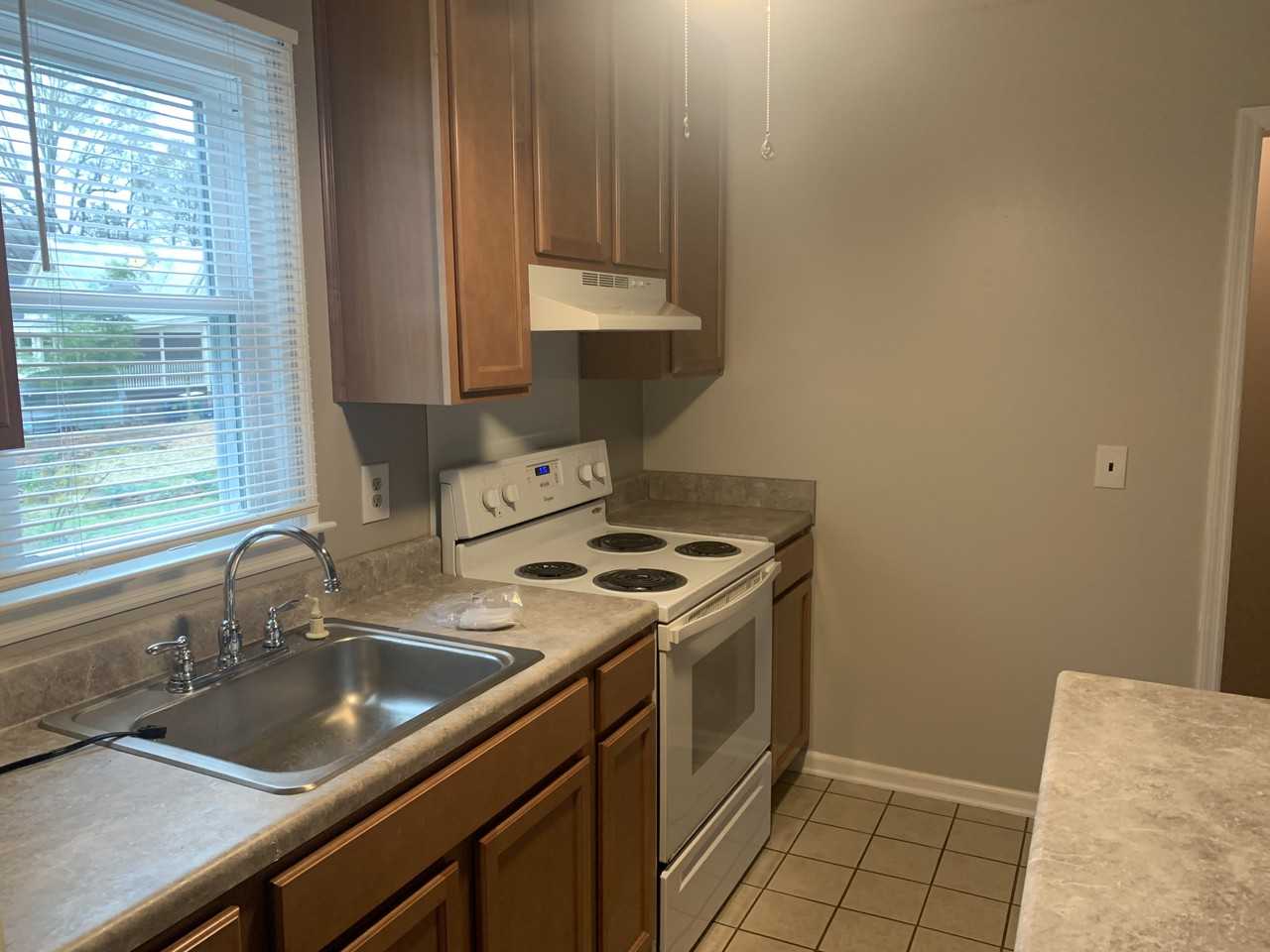 Alexi Apartments - Photo 7 of 10