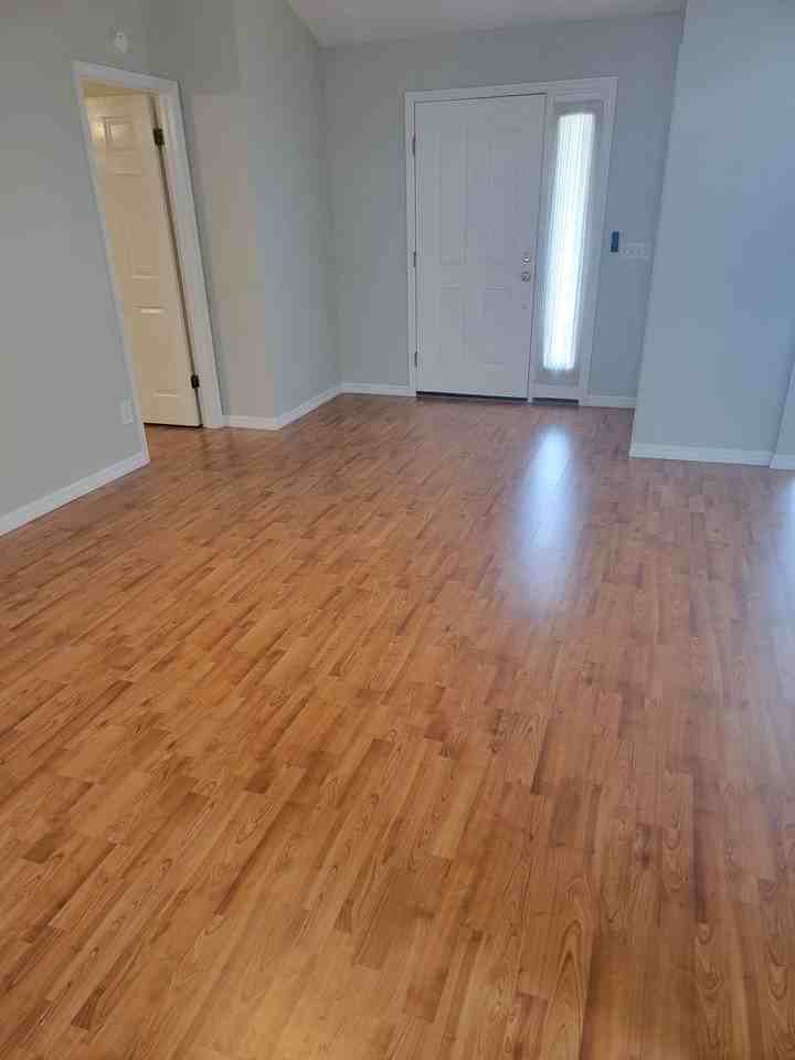 665 W Sunset Strip Dr - Photo 2 of 28