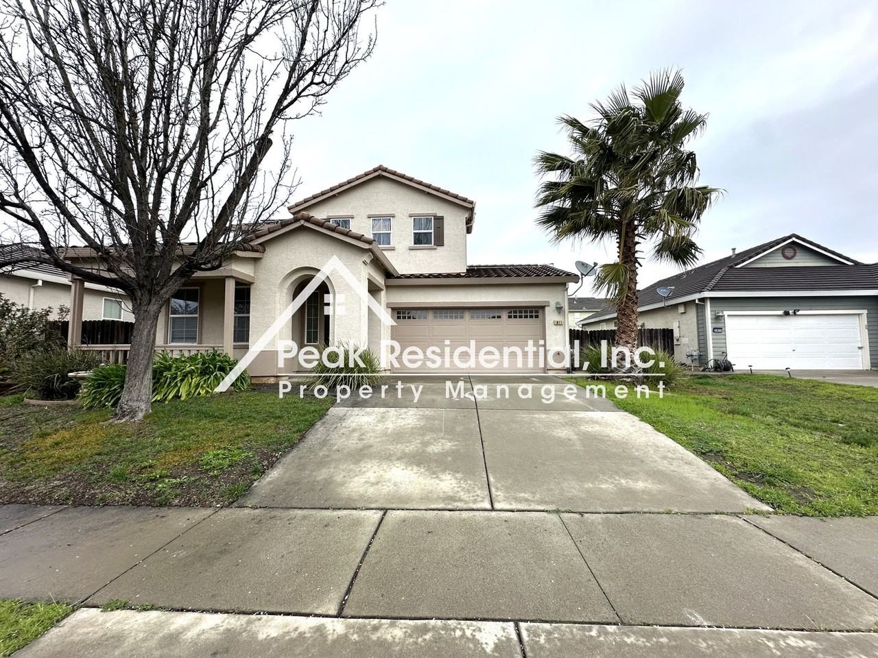 1811 Waterfall Dr