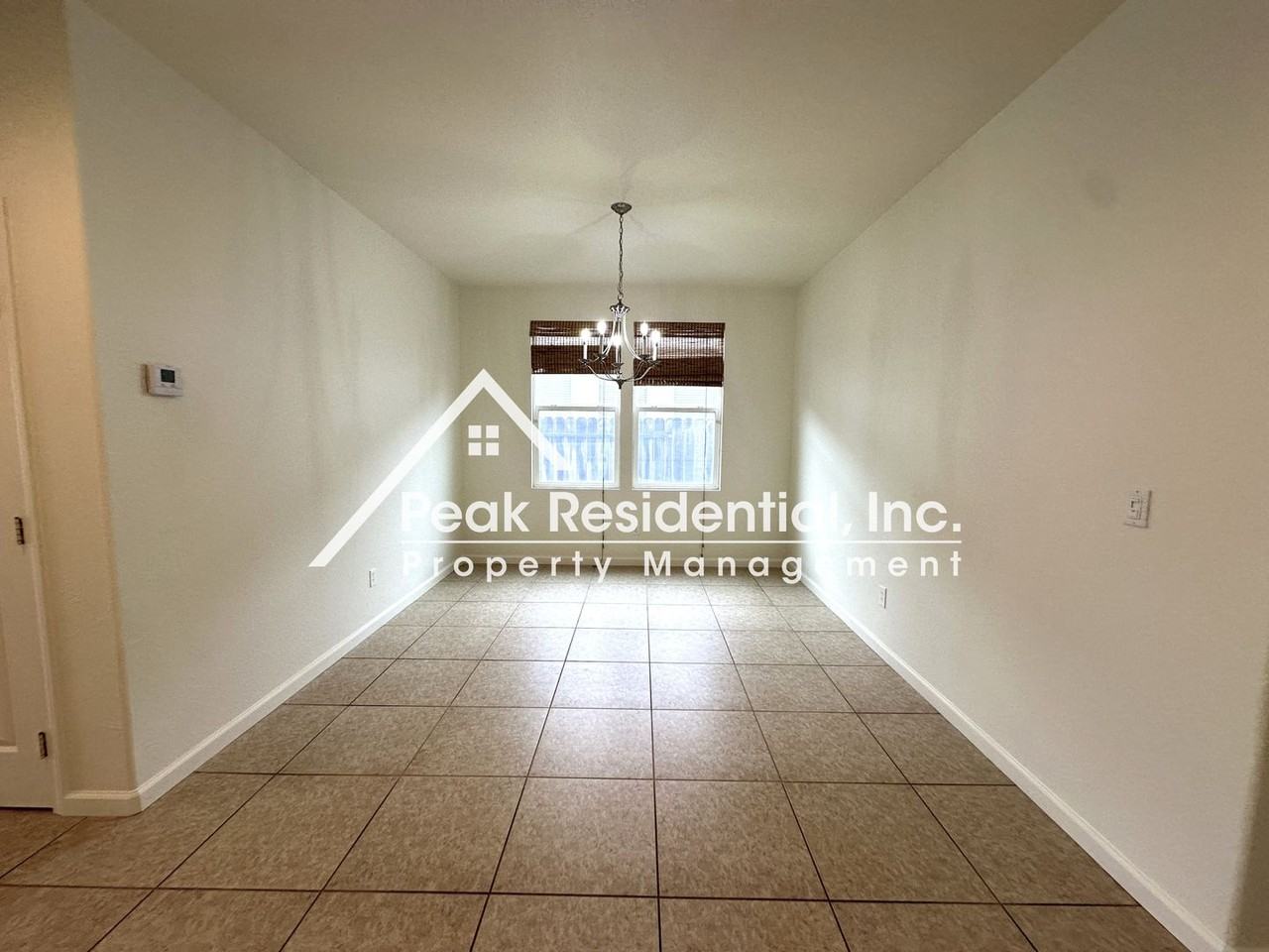 1811 Waterfall Dr - Photo 6 of 35