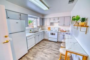 featured image of 6115 6115 W.Harmon / 6111 Churchfield Blvd.