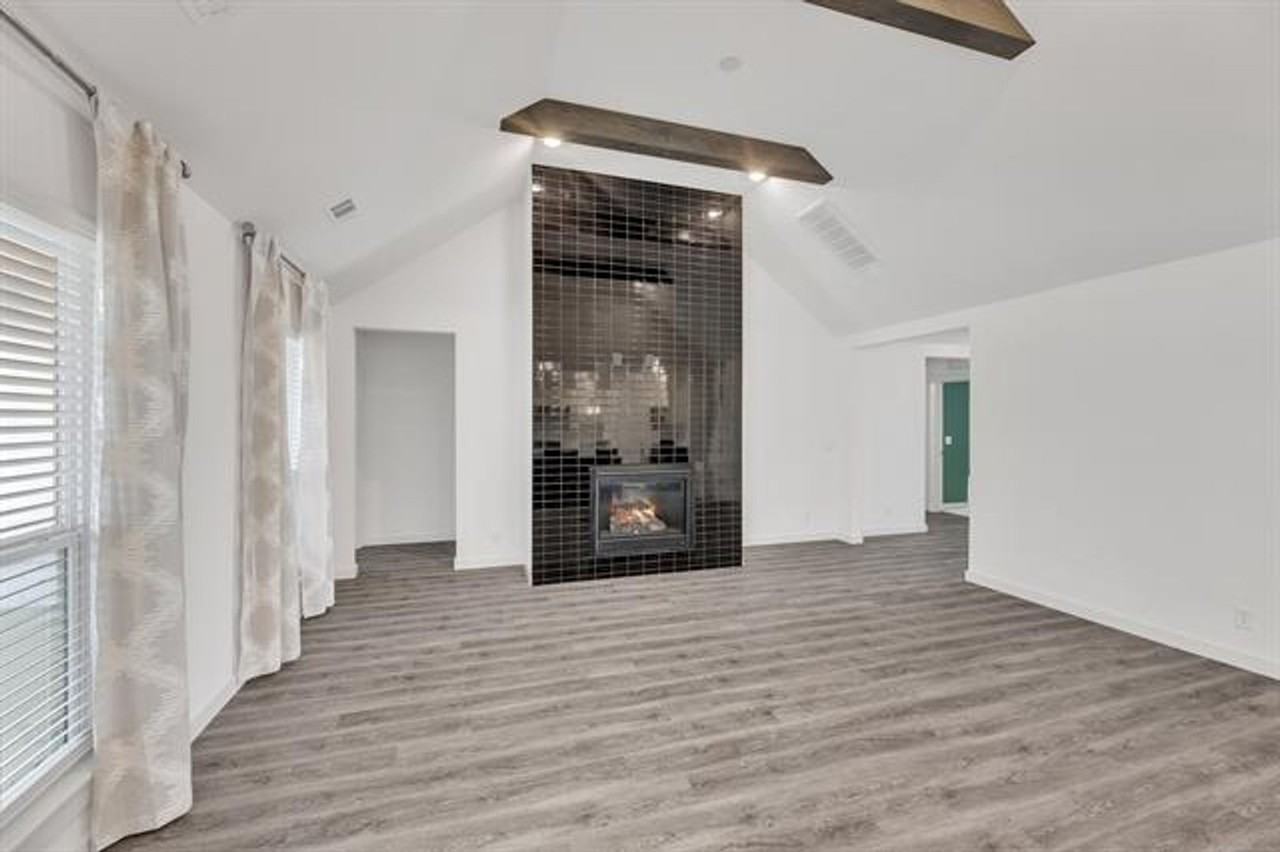 7104 S Kalanchoe Ave - Photo 7 of 37