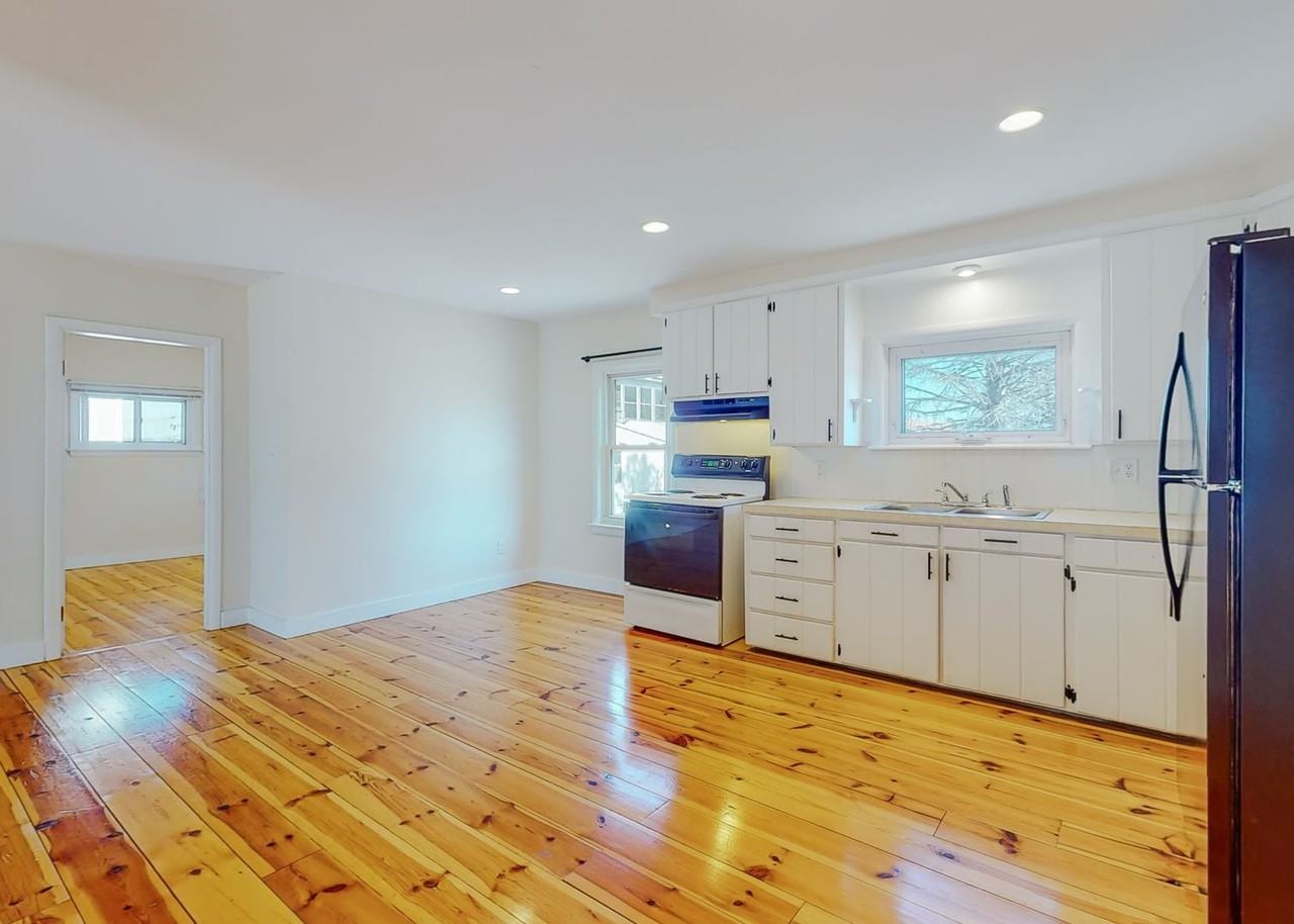 42 Gove Street - Photo 2 of 30