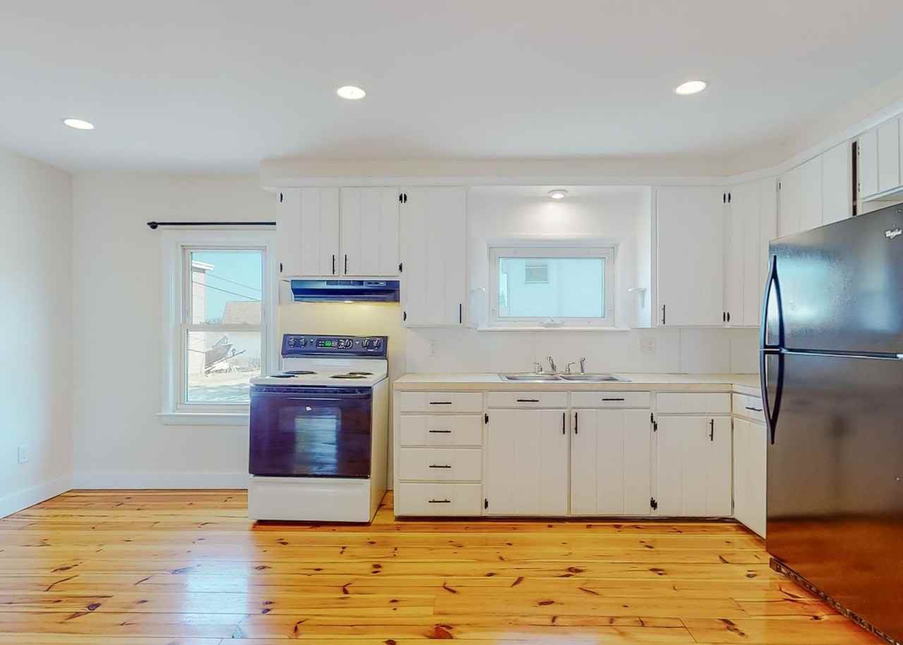 42 Gove Street - Photo 3 of 30