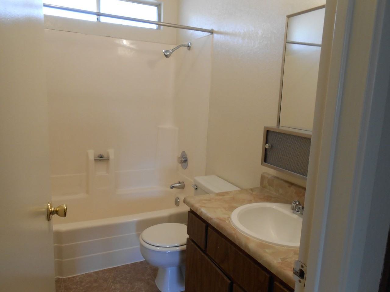 shil835 - Photo 2 of 13