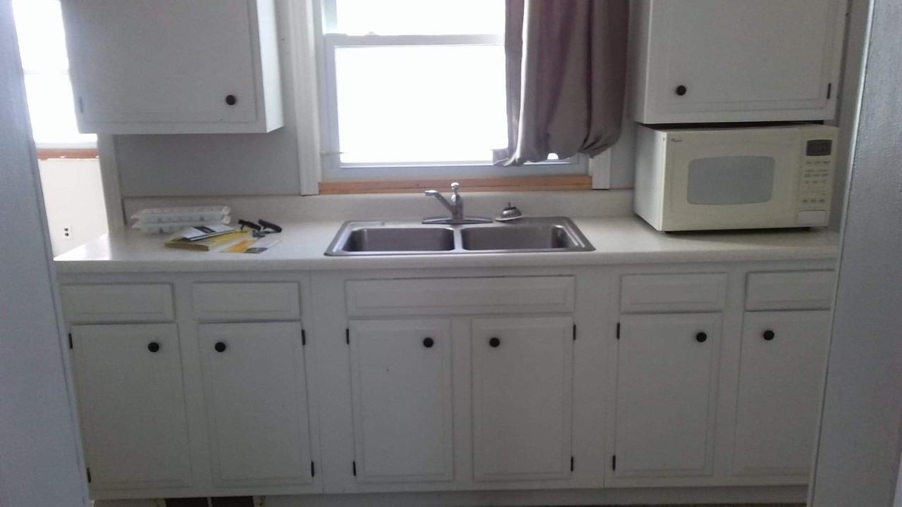 514 W 3rd St - Photo 2 of 17