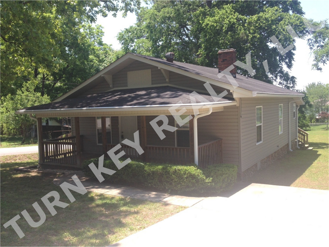 1716 Bethel St - Photo 3 of 17