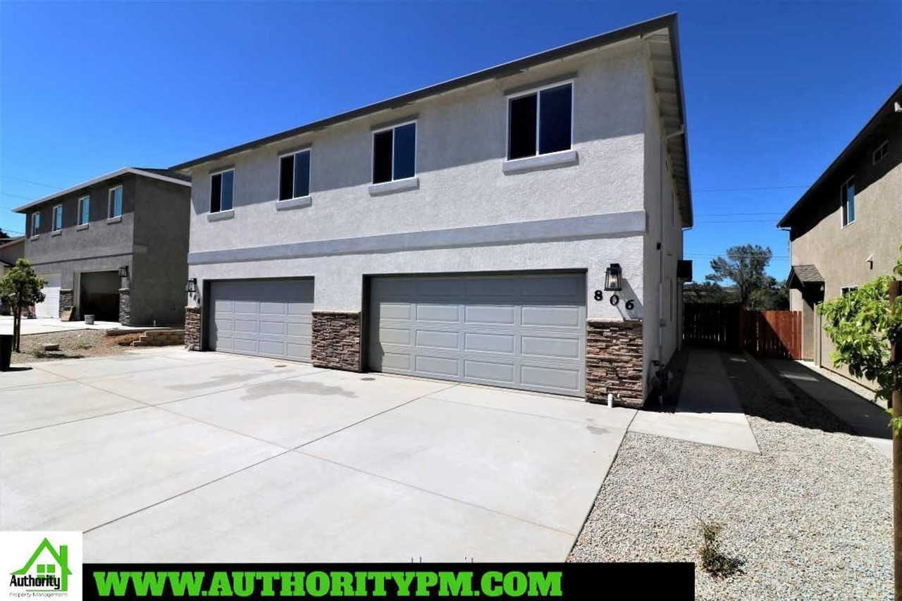 806 Mission De Oro Dr - Photo 3 of 25