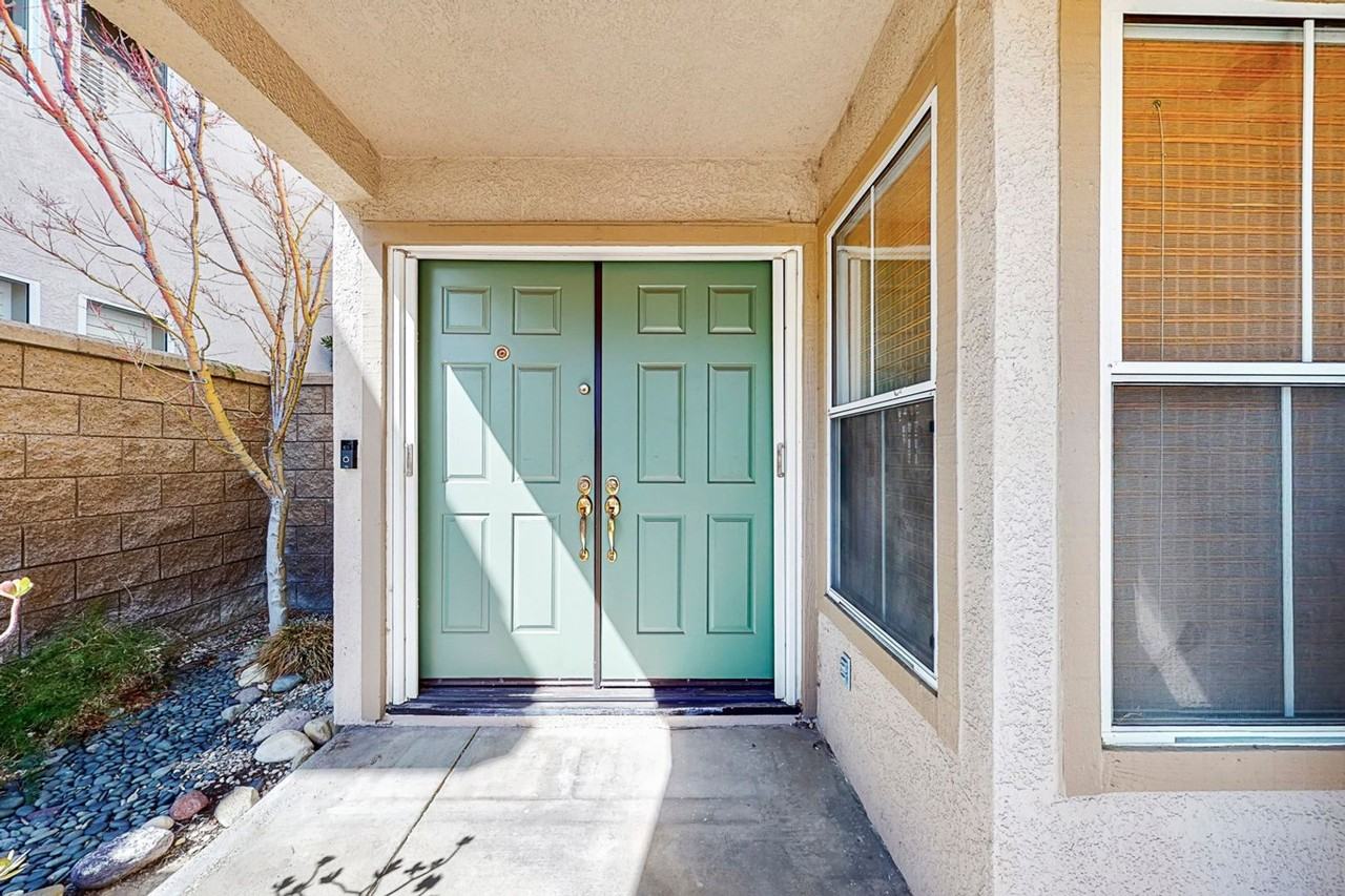 33 Apache Dr - Photo 3 of 40