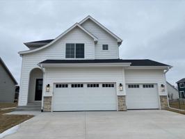 featured image of 211 Ne 62nd St