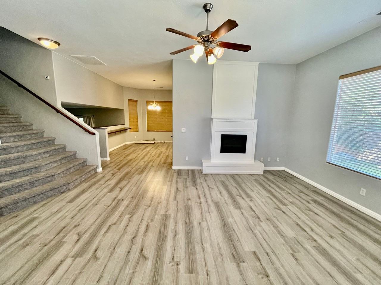 1124 S Castle Stone Cir - Photo 5 of 32