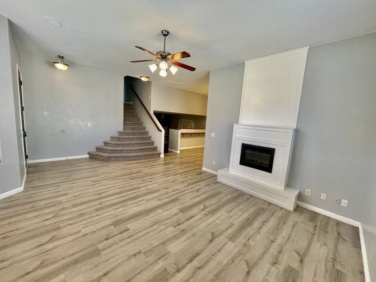 1124 S Castle Stone Cir - Photo 6 of 32