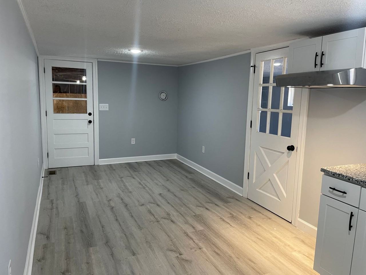 7057 E Holly Grove Rd - Photo 7 of 18