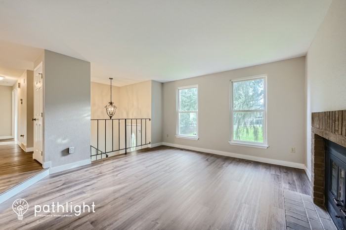 2203 Thea Ct - Photo 2 of 26