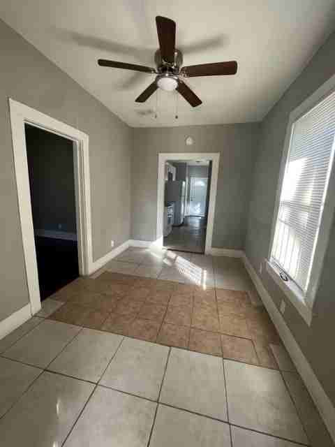 3196 Powell Ave - Photo 2 of 6