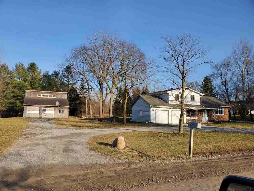 5474 N Gale Rd #NA - Photo 2 of 18