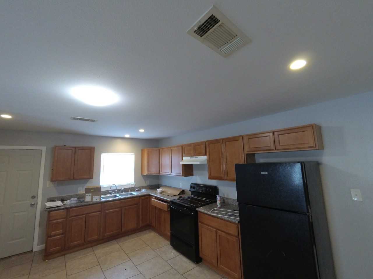 2215 Clouet St #NA - Photo 2 of 7