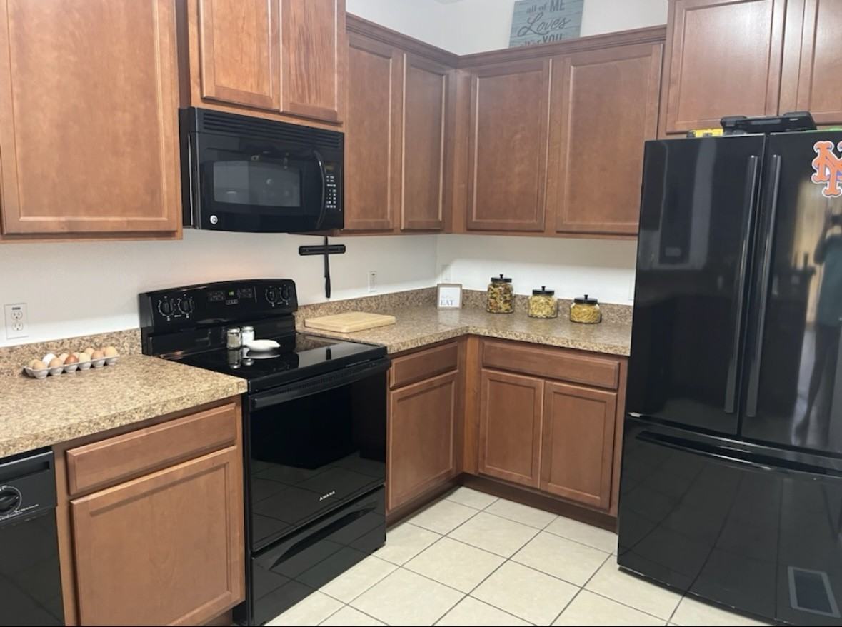 2249 Betsy Ross Ln #A - Photo 3 of 7