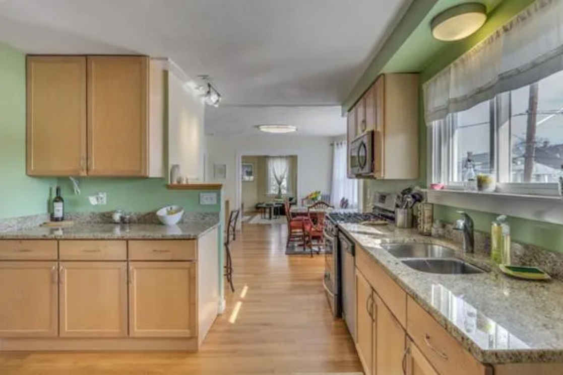 22 Martin St #22 - Photo 4 of 21