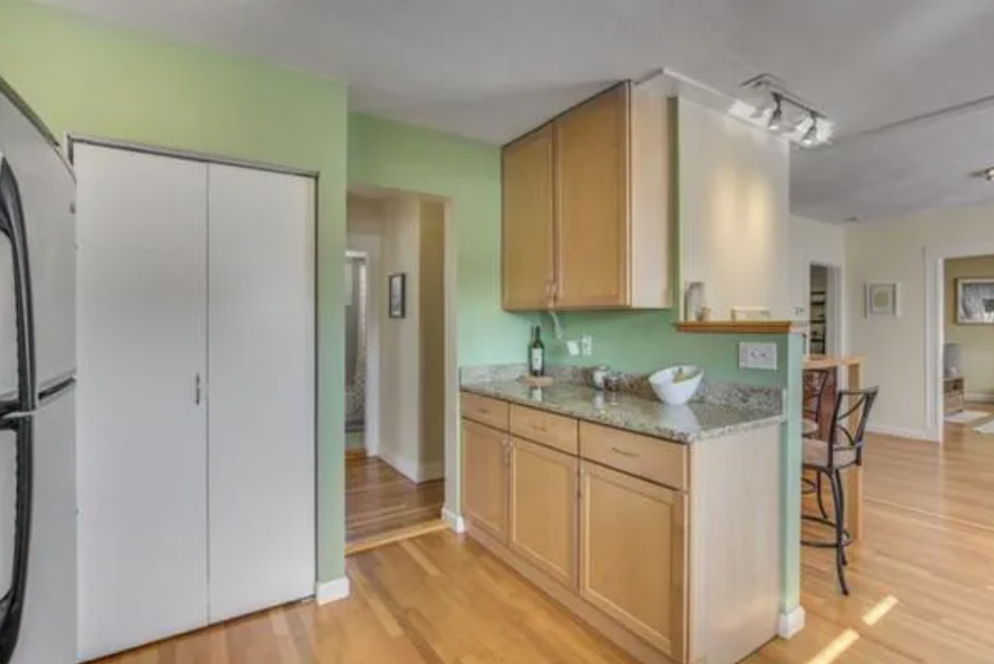 22 Martin St #22 - Photo 5 of 21