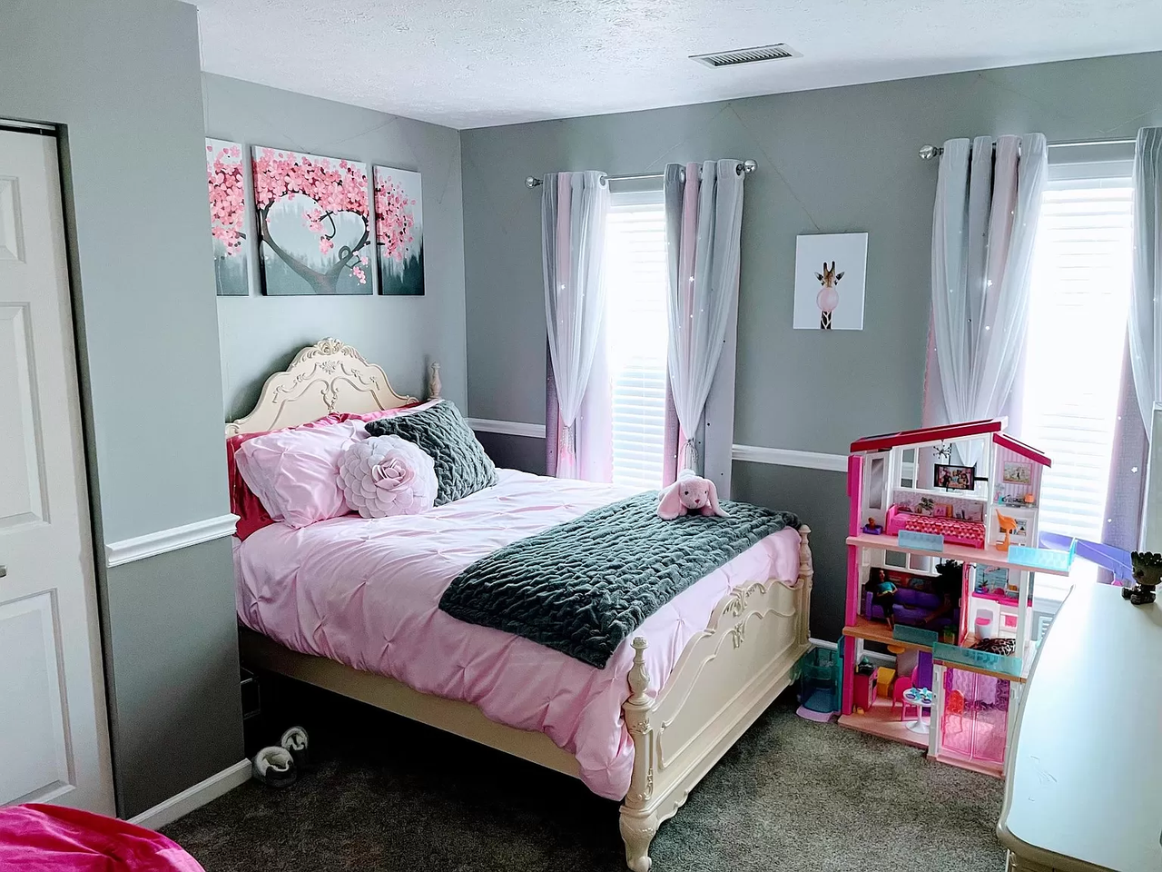 6311 Oyster Bay Ct - Photo 3 of 17