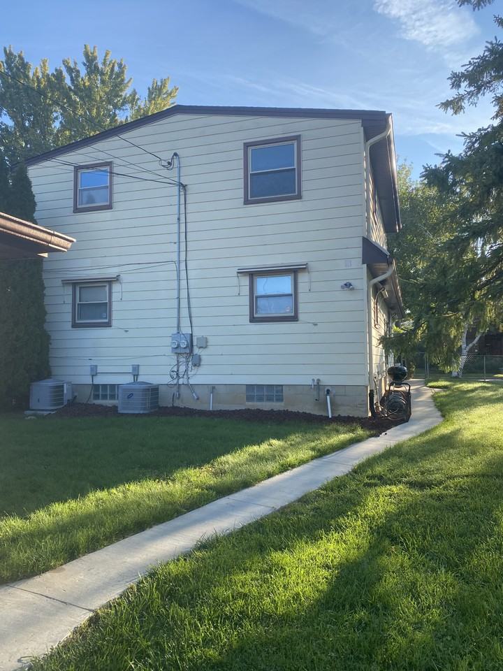 4513 N 65th St #4513A - Photo 3 of 14