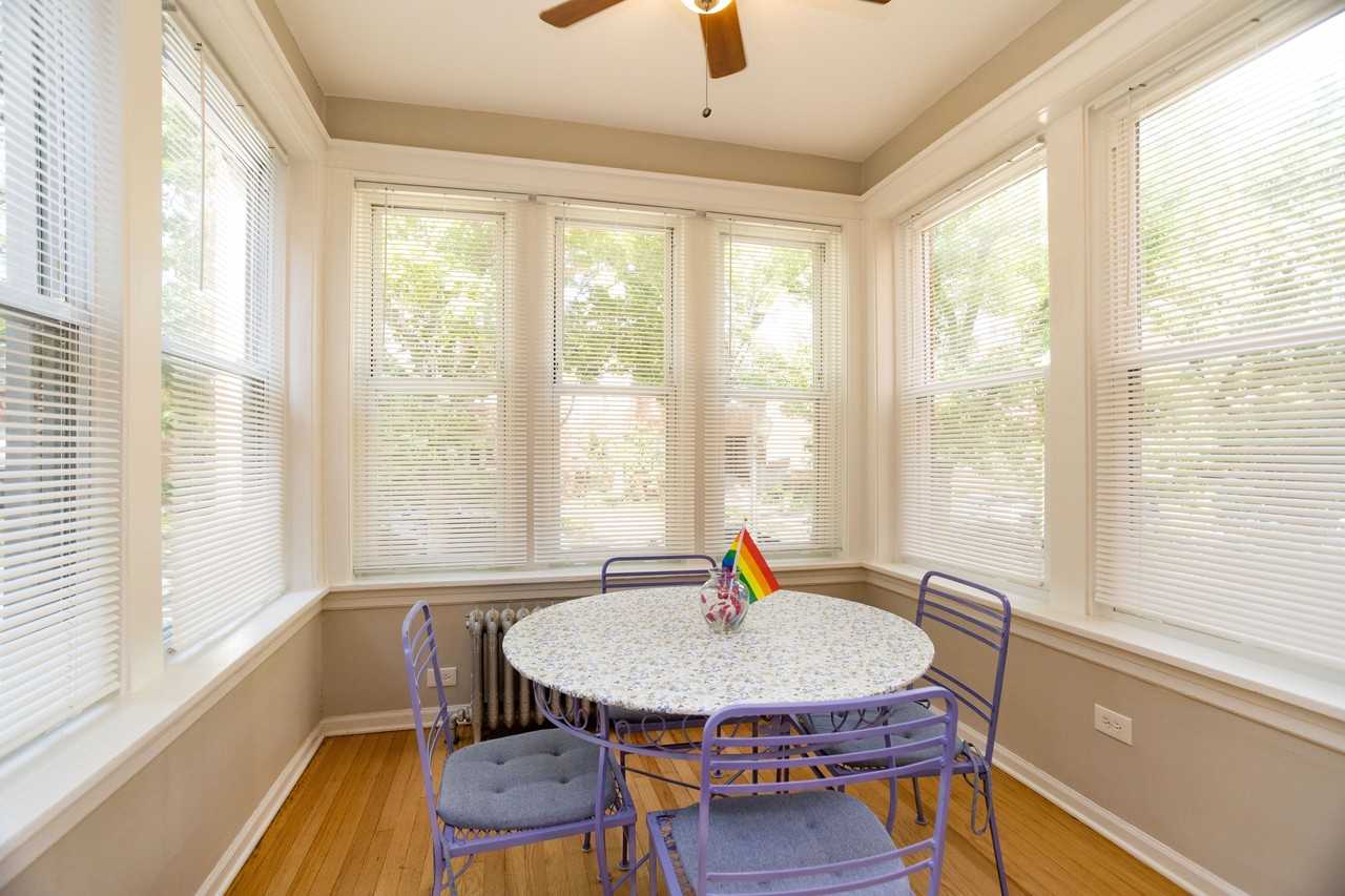 6449 N Lakewood Ave #1 - Photo 6 of 17