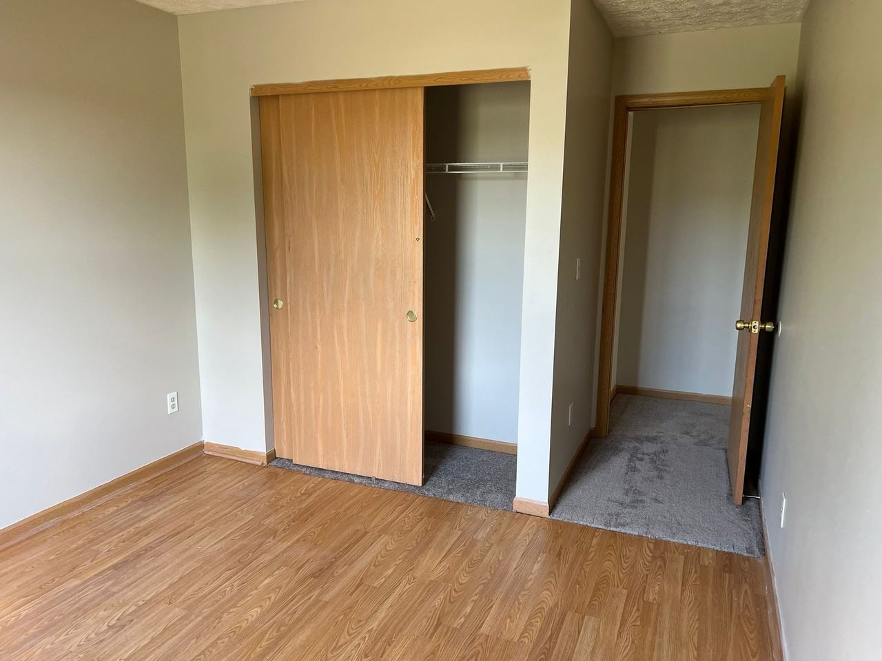 493 Wellsleyglen Dr #NA - Photo 6 of 23