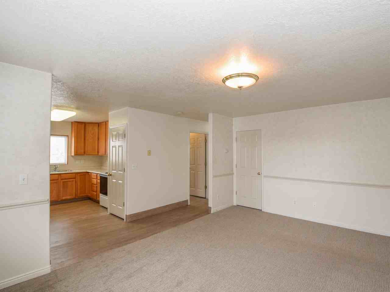 162 W 1100 N #4 - Photo 6 of 16