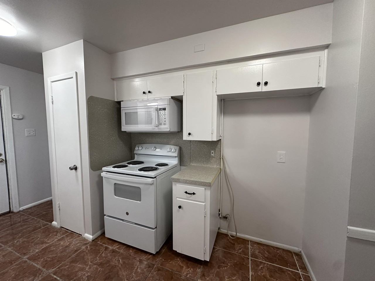 4926 Calvin Dr #1 - Photo 6 of 18