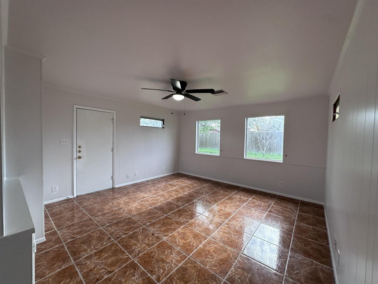 4926 Calvin Dr #1 - Photo 7 of 18